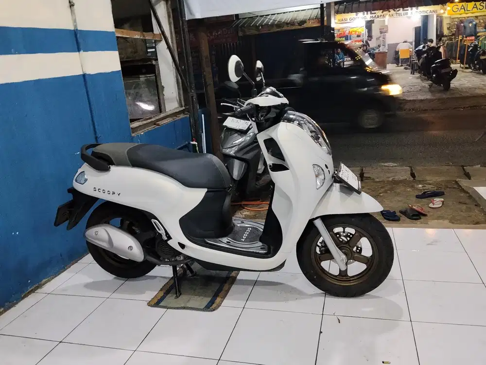 [DIJUAL CEPAT] honda scoopy pristage full orisinil