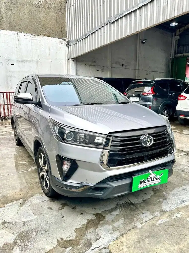 Toyota Kijang Innova Reborn Venturer 2.0 Matic 2021 Facelift Bensin