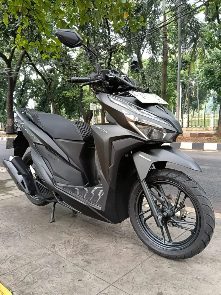 DIJUAL CASH HONDA VARIO KEYLLES 150 THN 2018 PAJAK IDUP SIAP PAKAI