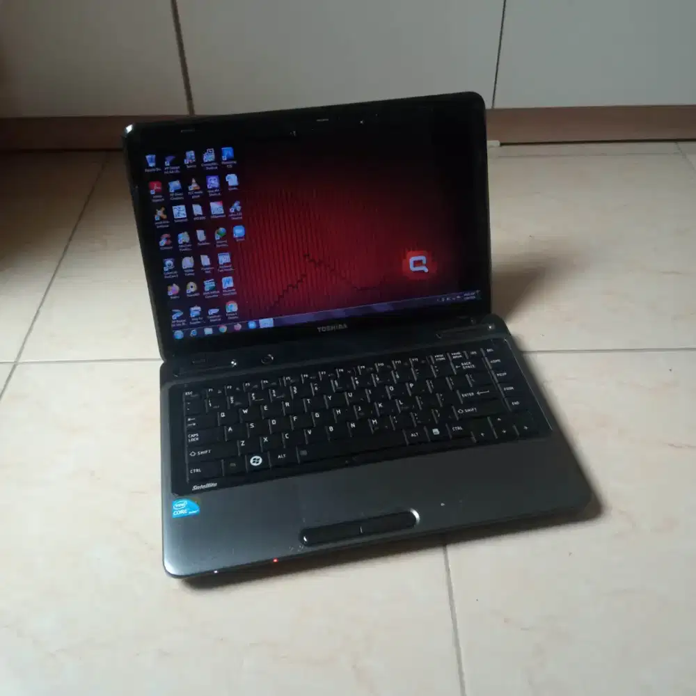 Laptop Toshiba Satellite L645