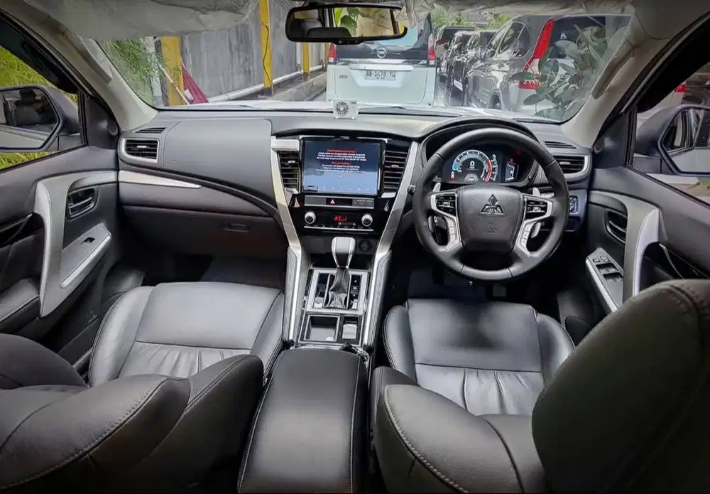 MITSUBISHI Pajero Sport Dakkar 4x2 Matic 2021 Antik Low Km 25 RIBU