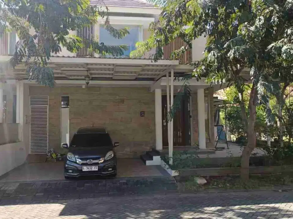 Dijual murah Via lelang rumah di Greenlake Citraland Surabaya barat