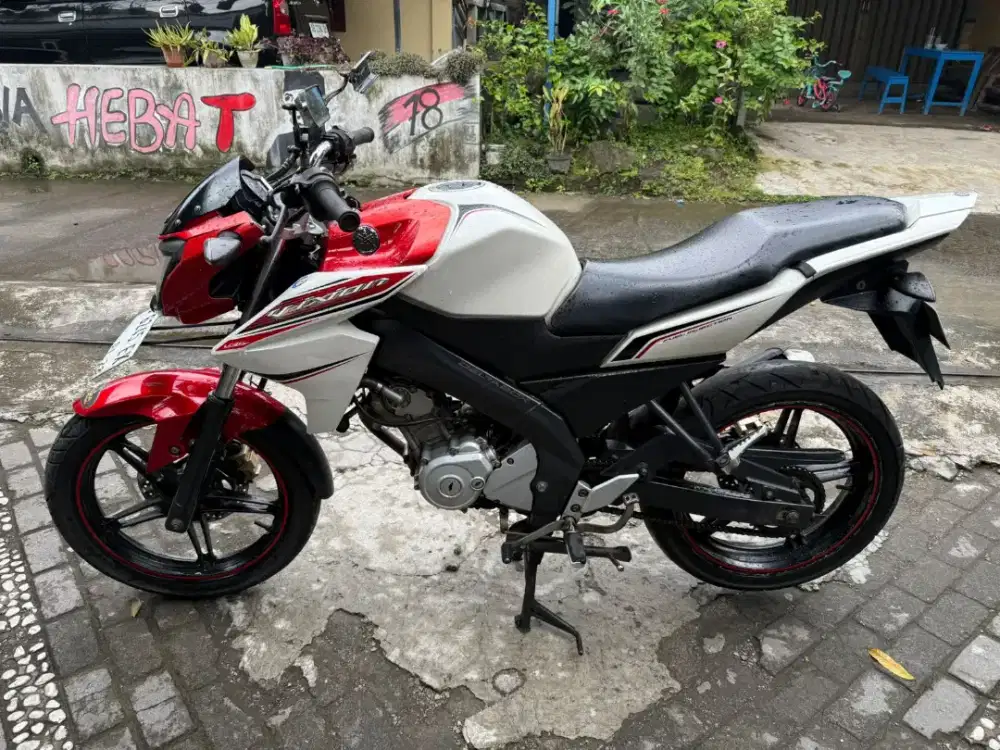 Yamaha Vixion THN 2013 plat AB sleman