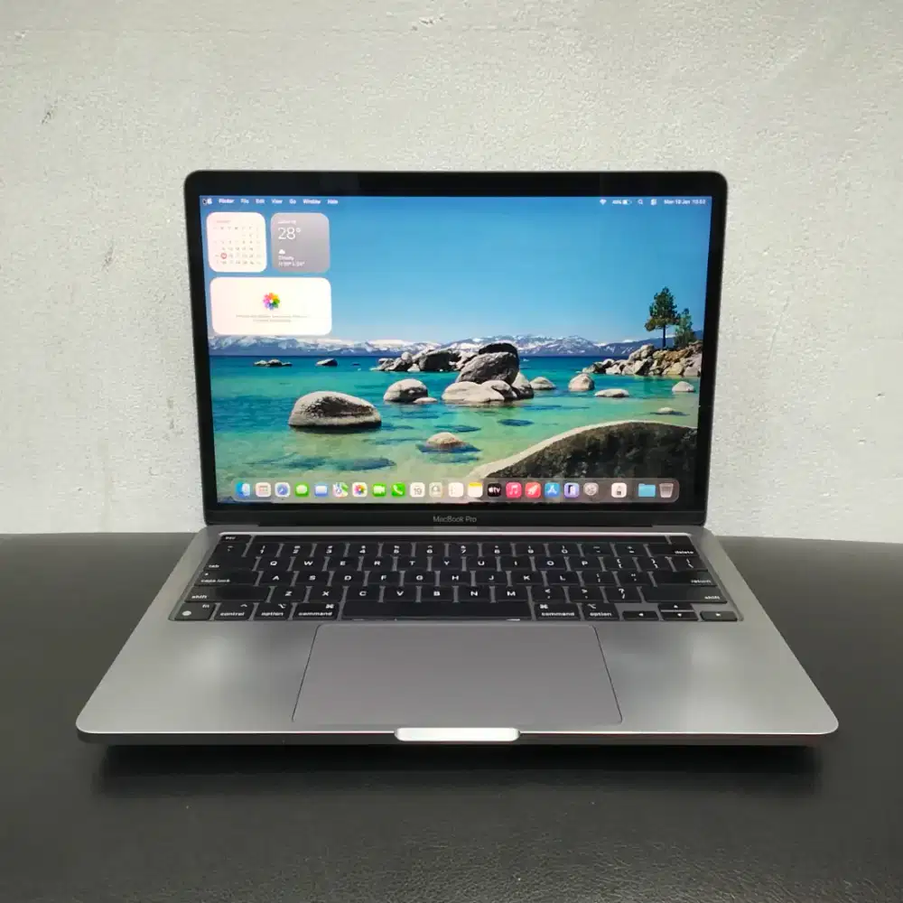 Macbook Pro TB 13 inch 2020 Chip M1 RAM 16GB SSD 256GB ( Second )