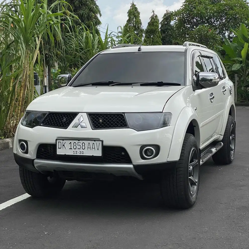 Mitsubishi Pajero Sport Exceed 2.5 AT - 2012
