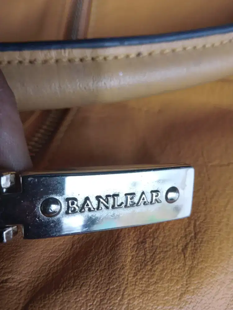 Jual tas slempang wanita merk BANLEAR