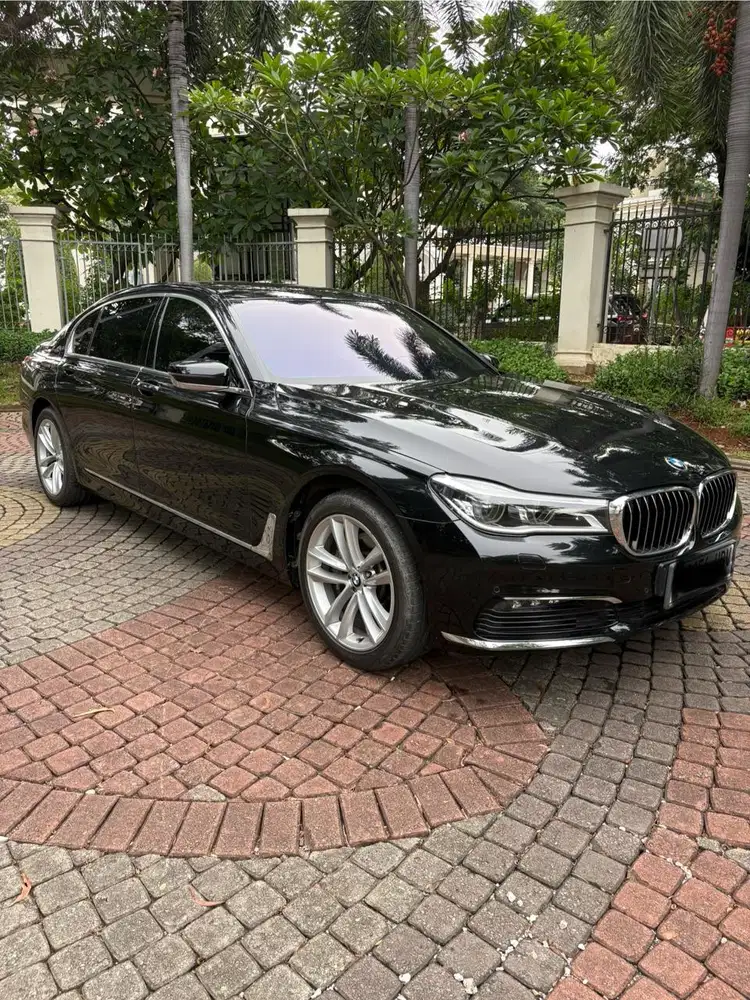 USER DR BARU BMW 730Li 2018 Bensin
