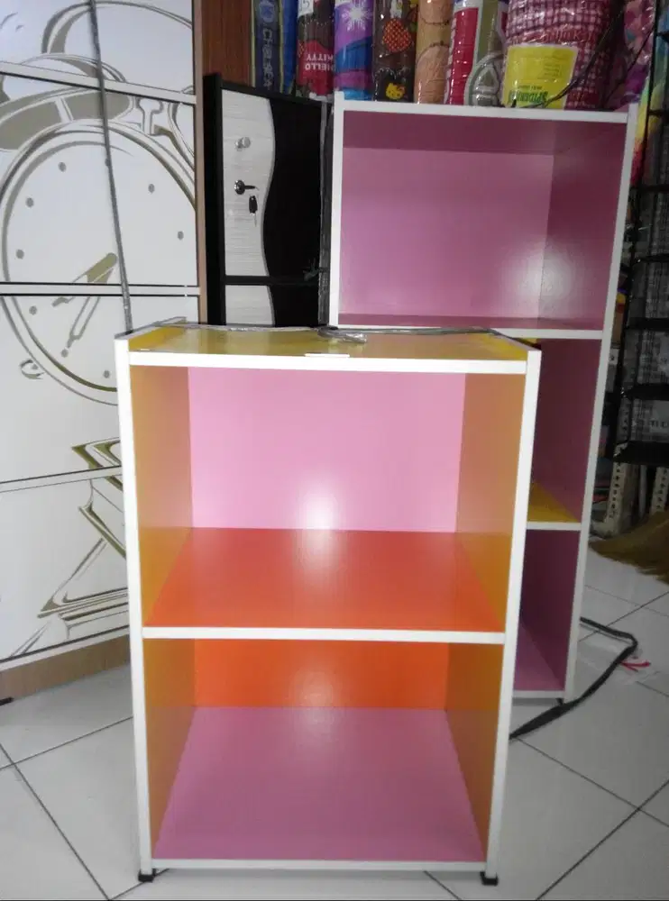 lemari kayu RB susun 2