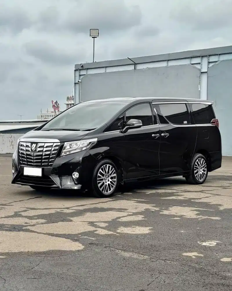Toyota Alphard G AT 2017 GOOD CONDITION