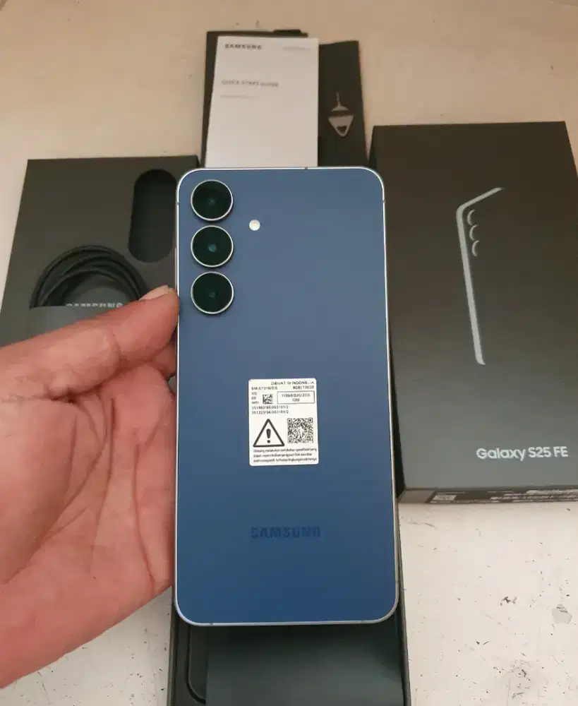 SAMSUNG S25FE 8/128 SEIN LIKE NEW