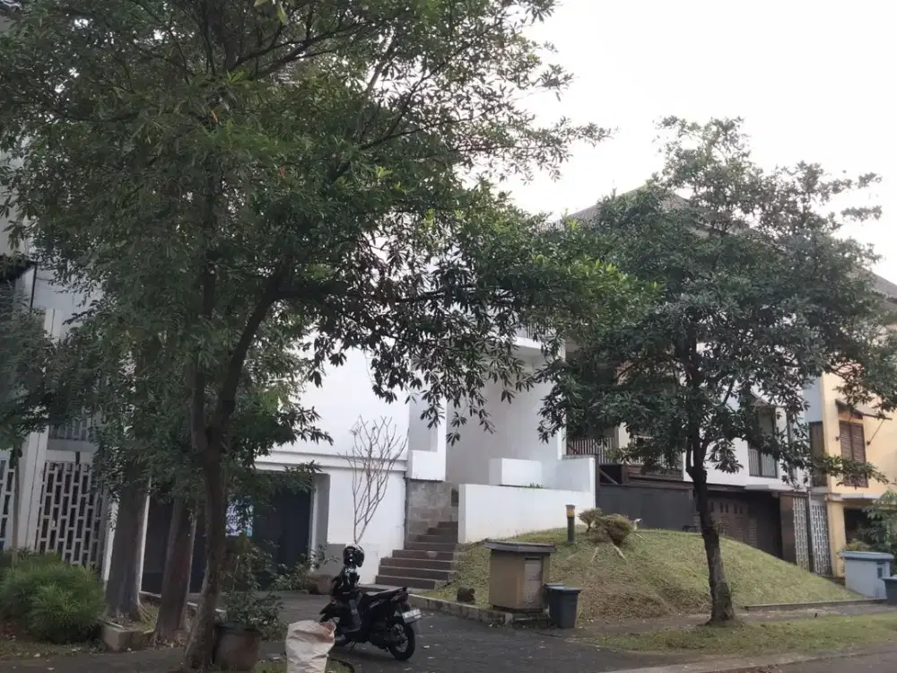 Dijual Rumah De Park Cluster Heliconia BSD City Tangerang Selatan