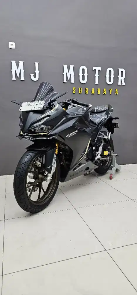 MULUS SEPERTI DI FOTO..// HONDA CBR 150R TAHUN 2023