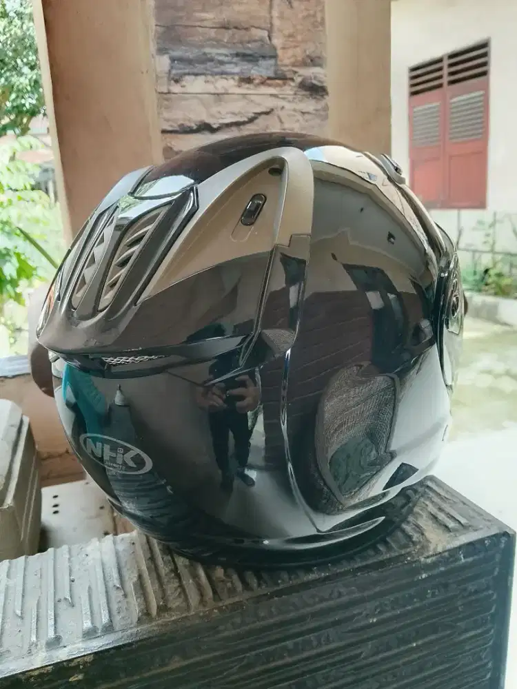 HELM NHK R6 SOLID