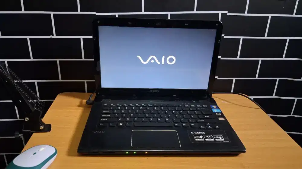 Laptop Sony Vaio E Series Core i3