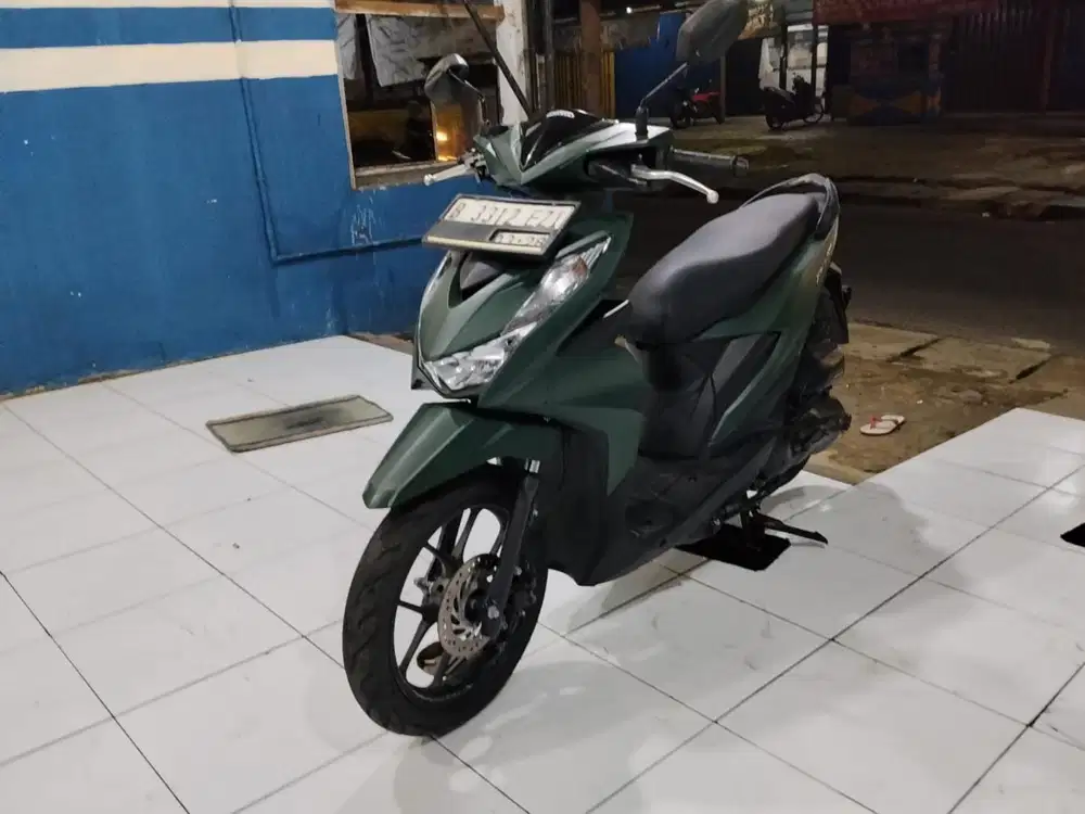 (DIJUAL CEPAT) Honda beat delux 2023 siap pakai
