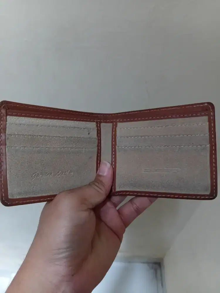 Dompet kulit Eiger