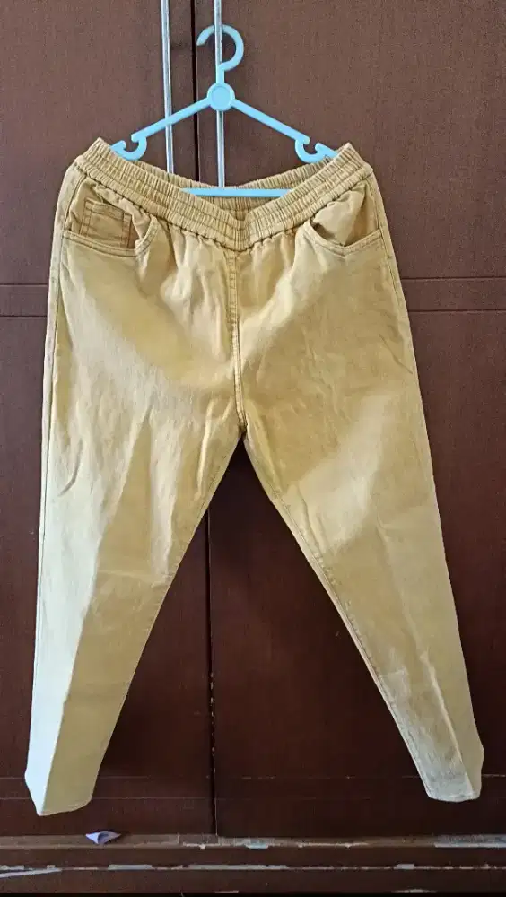 Preloved - Bawahan wanita