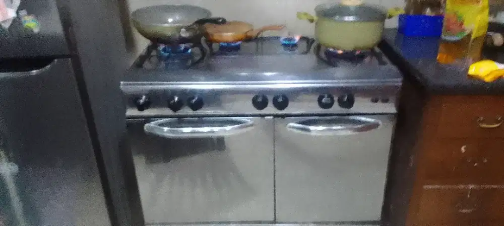 jasa SERVICE KOMPOR GAS panggilan