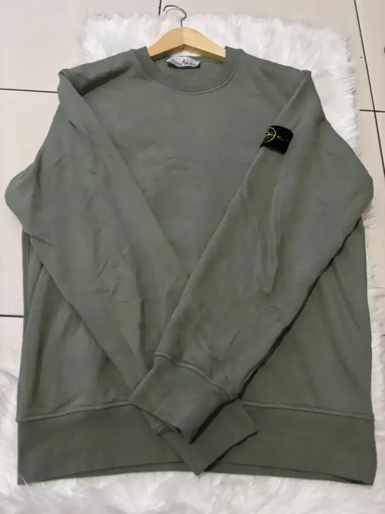 STONE ISLAND BARU