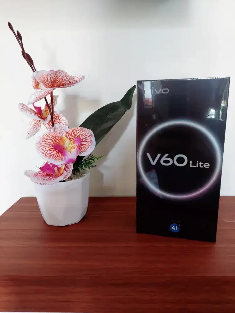 Vivo v60 lite 8/256 garansi resmi
