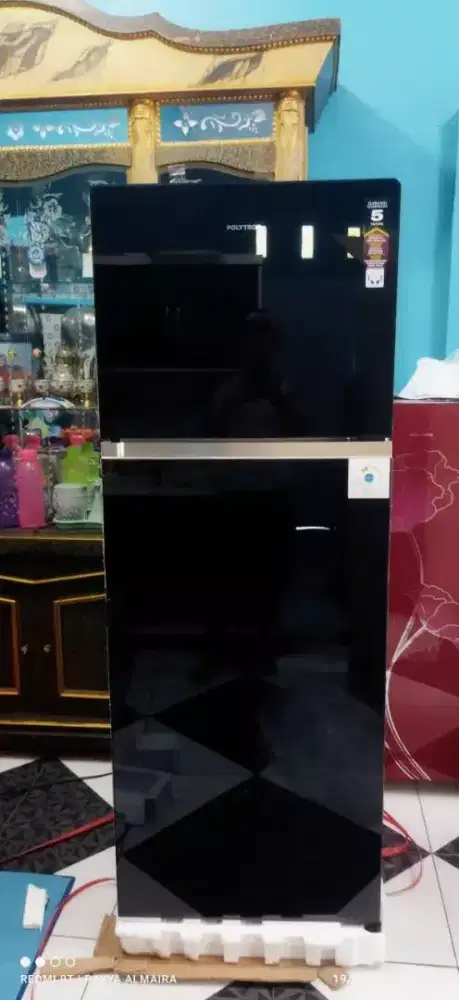 Kulkas 2 pintu Polytron prw 29mnx belleza