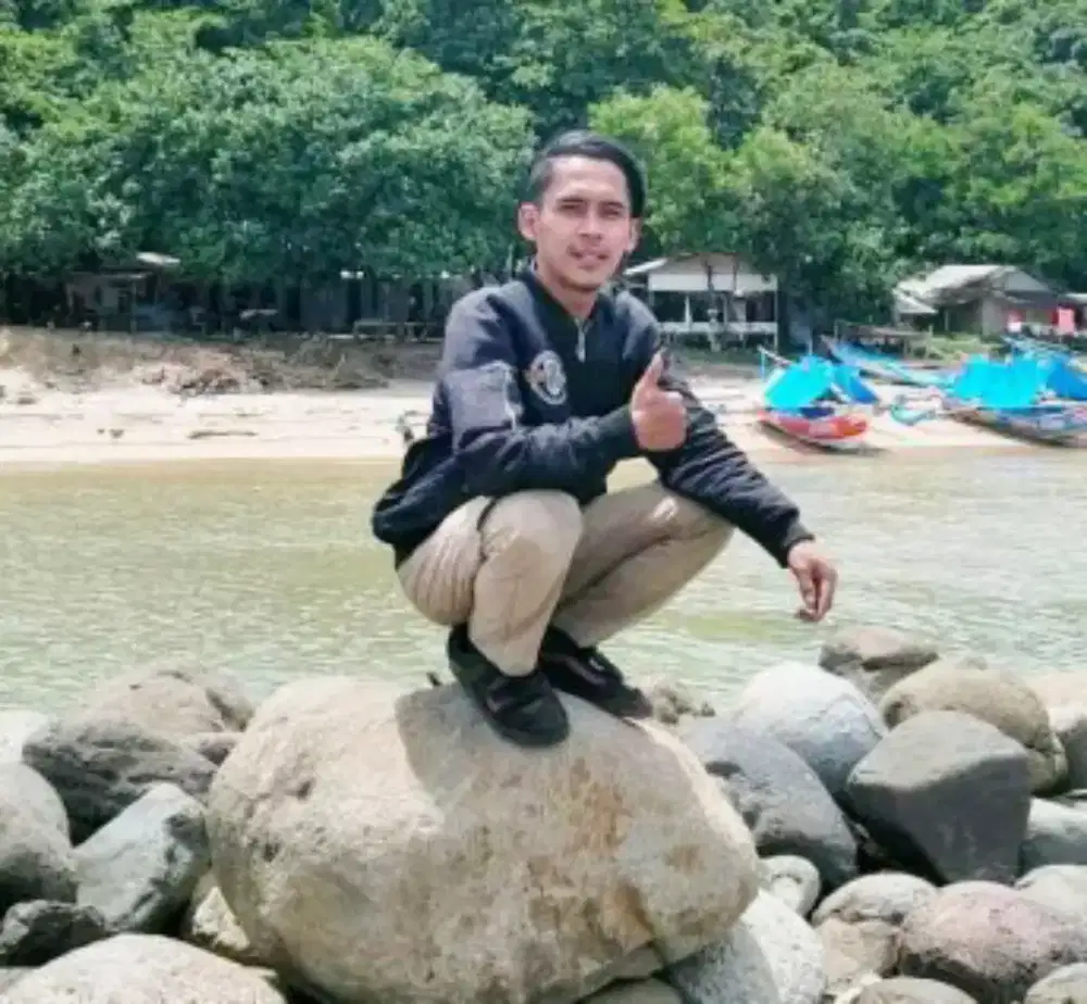 Mencari Lowongan Kerja