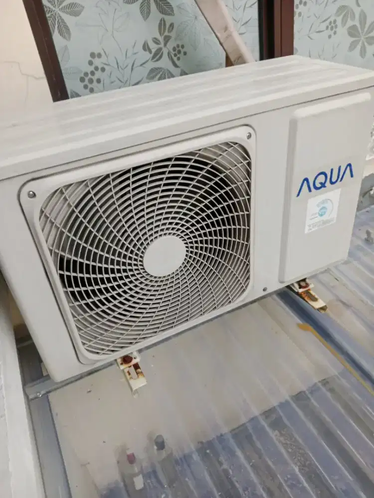 AC AQUA Split 1 PK - Dingin Normal - Kondisi Terawat