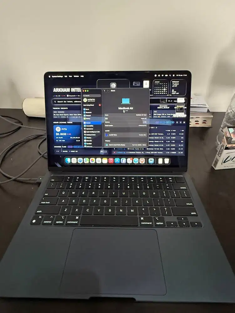 Apple Macbook Air 2022 (Black)