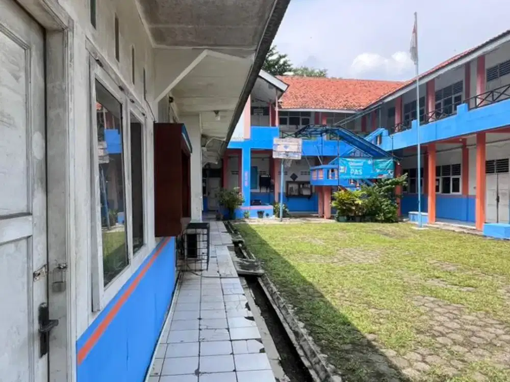 Dijual Sekolah SMK Bitek Cibinong