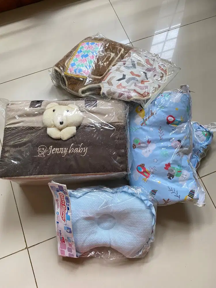 Perlengkapn bayi ex kado