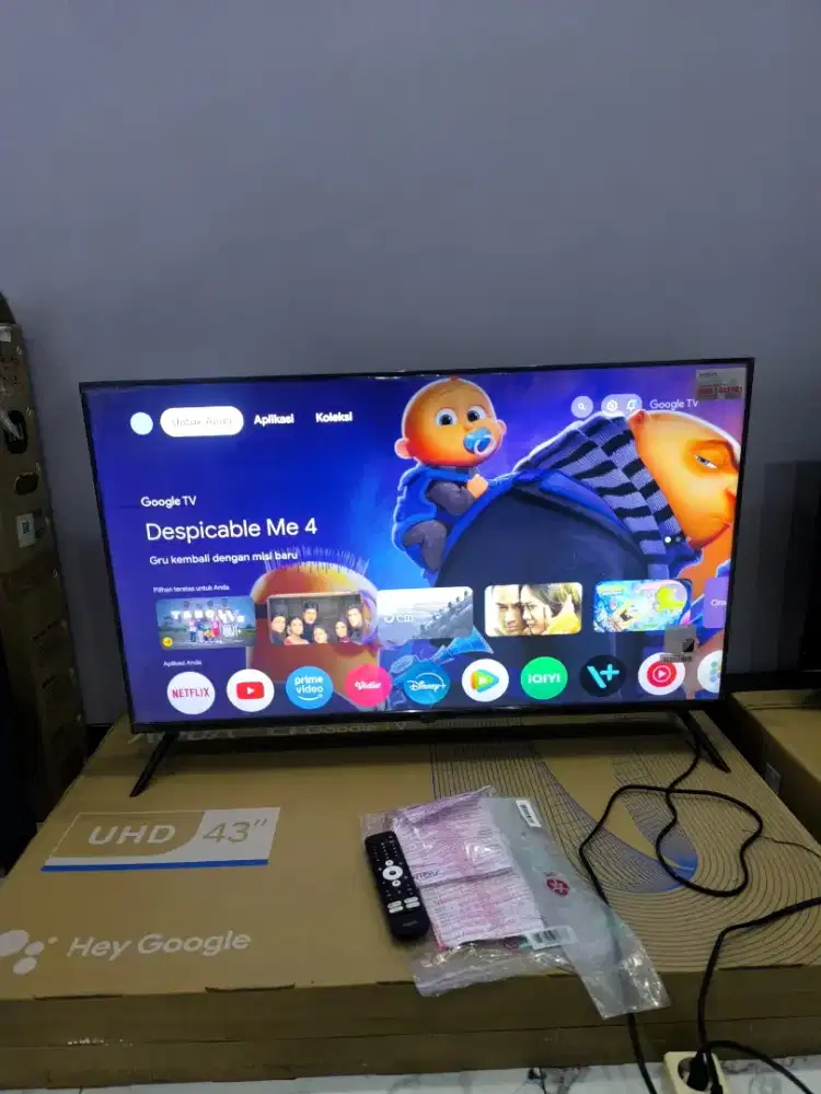 AQUA Japan Google TV 43 4K UltraHD