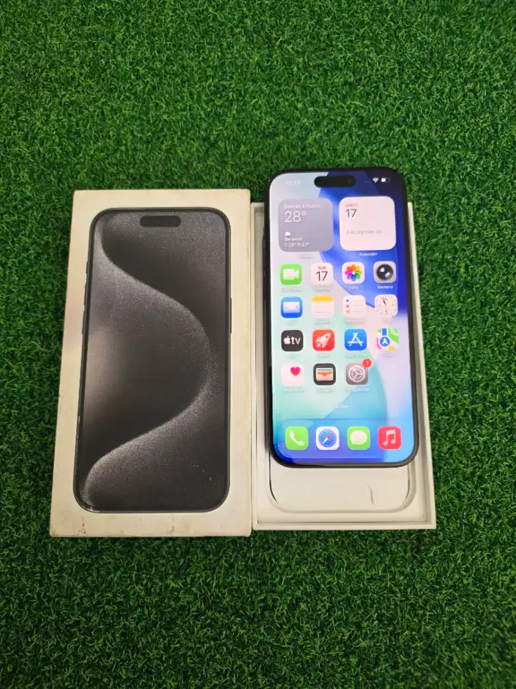 IPhone 15 Pro 128gb IBox Black Lengkap Mulus Normal