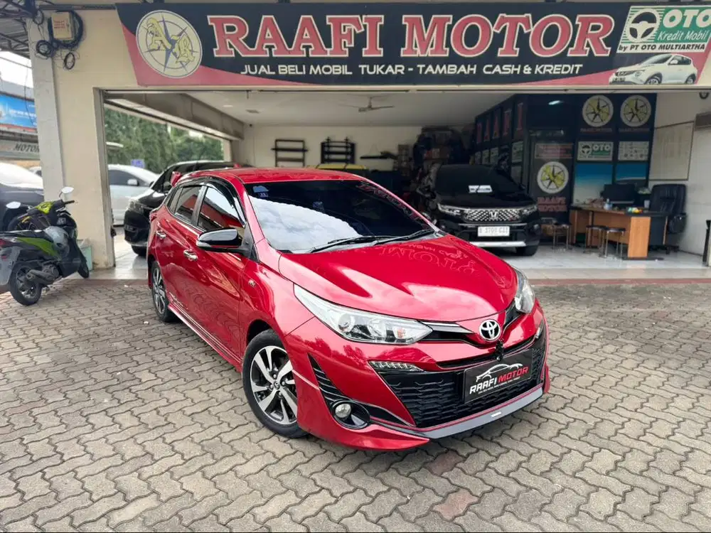 Toyota Yaris 7 Airbag TRD Sportivo 2019 AT Matic Merah Low KM