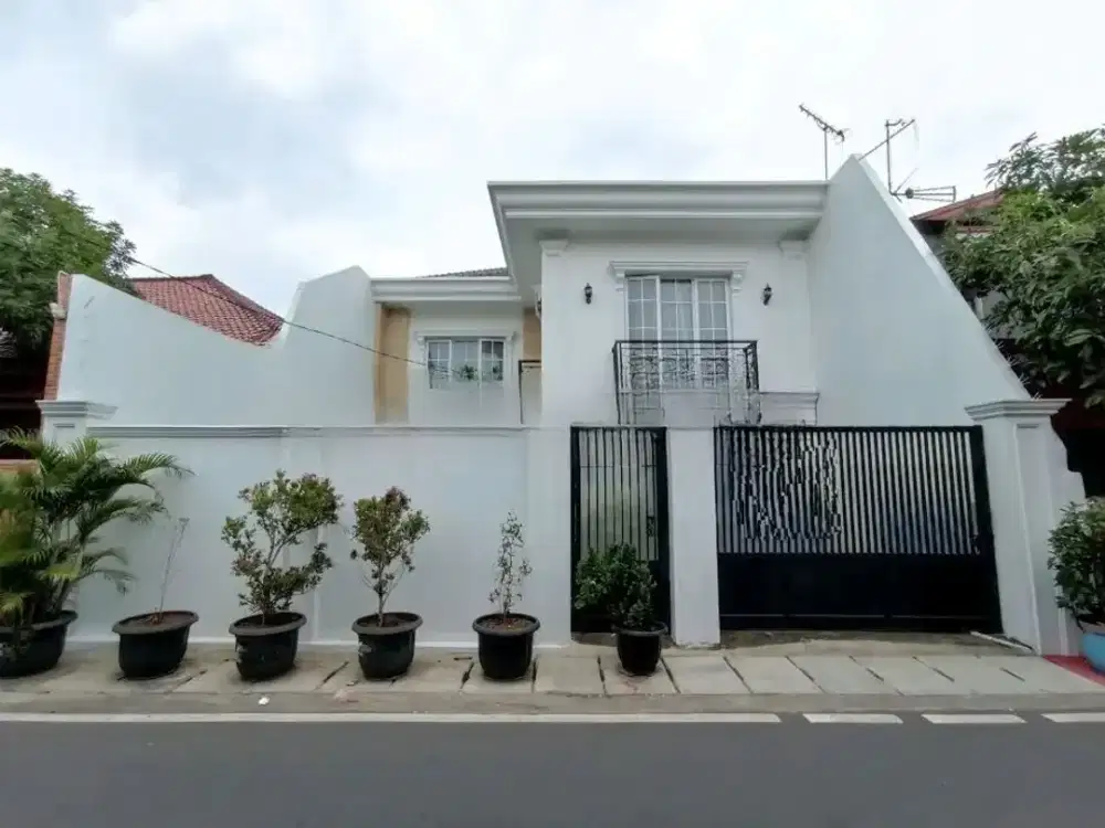 Hunian Rumah Mewah & Nyaman 2 Lantai Area Kemayoran Jakarta Pusat
