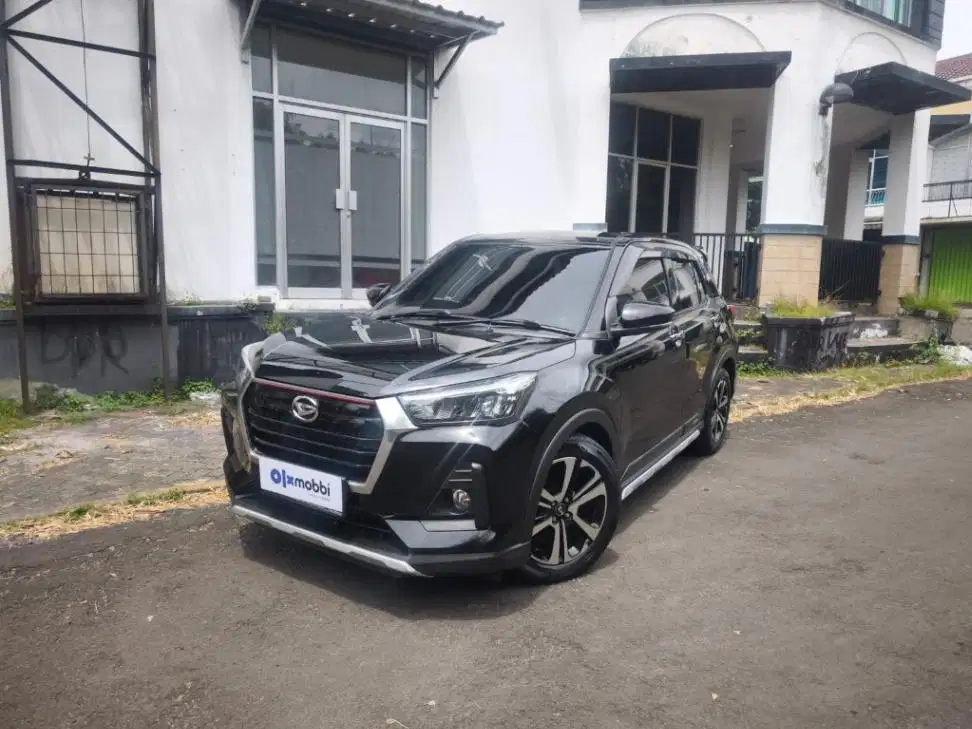 Pajak Panjang - DAIHATSU Rocky 1.0 R ADS Bensin A/T 2021 HITAM