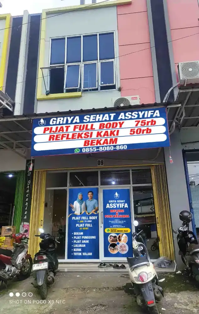 Loker salon Refleksi 3 wanita