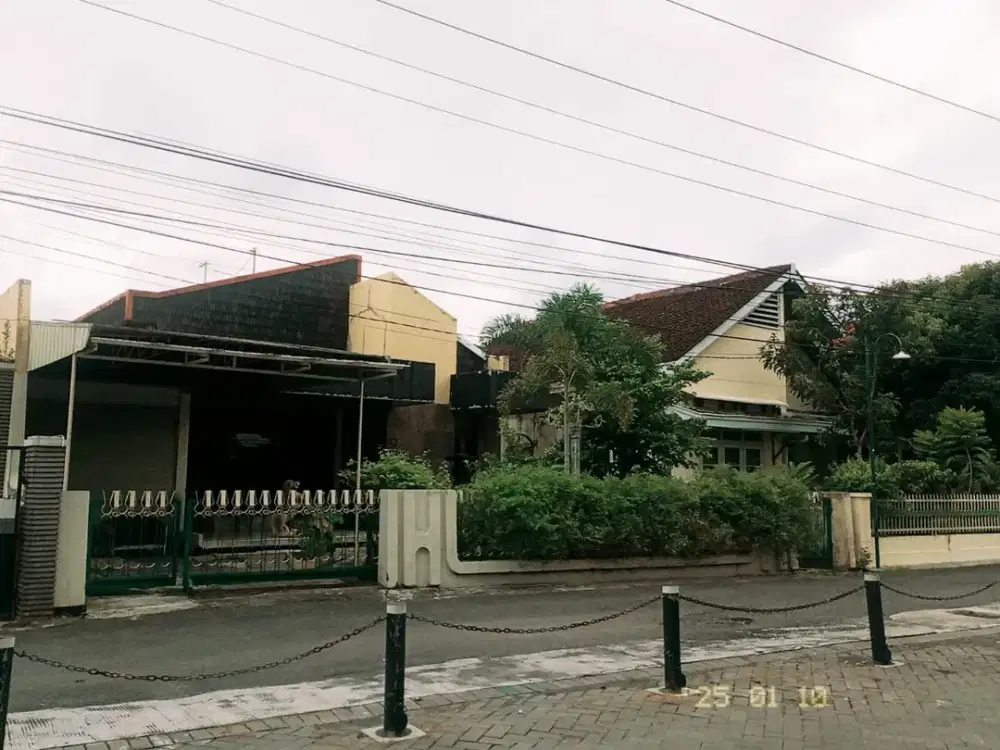 Tanah di lingkungan UGM, 1 menit ke UGM di blimbing sari