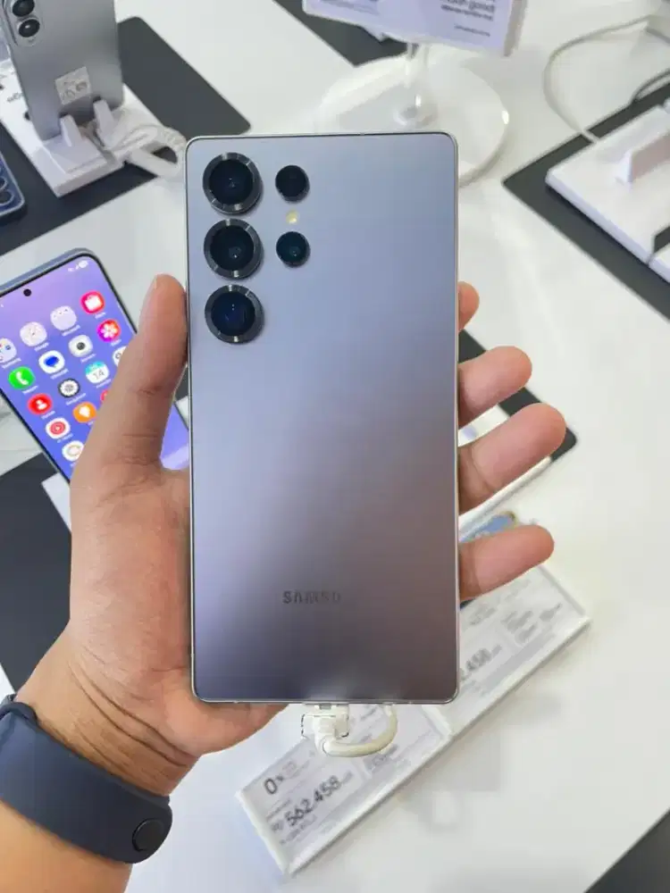 Cicilan Samsung S25 ultra pakai KTP