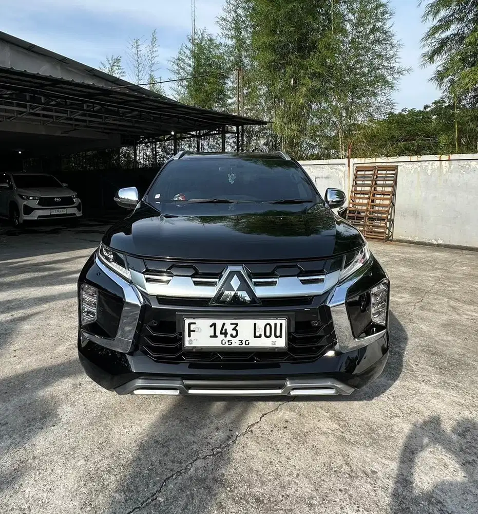 Pajero DaKaR 4x2 2025 FaceLif Km 17 Ribu Oto Seken Rasa Baru