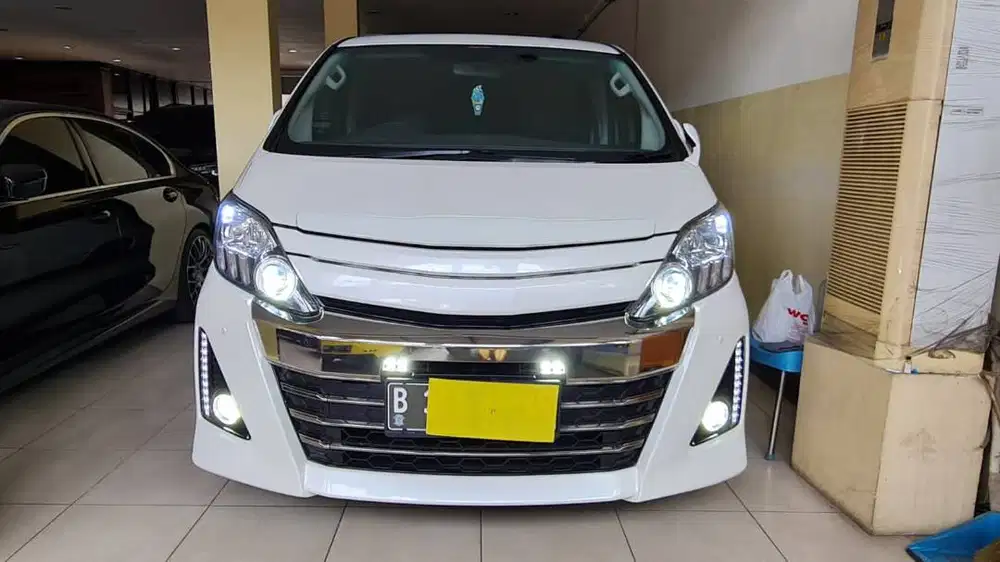 KM 69RB - TOYOTA ALPHARD GS 2.4 PREMIUM SOUND A/T - 2013