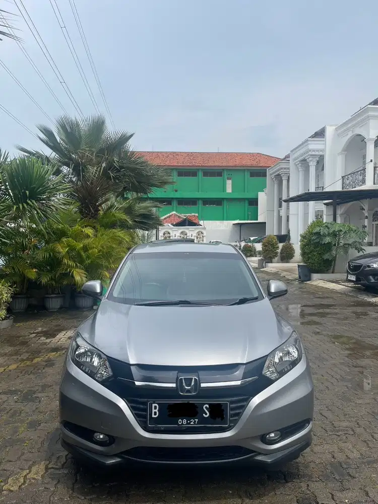 Honda HRV E 2017 Bensin (CASH ONLY PRIBADI)