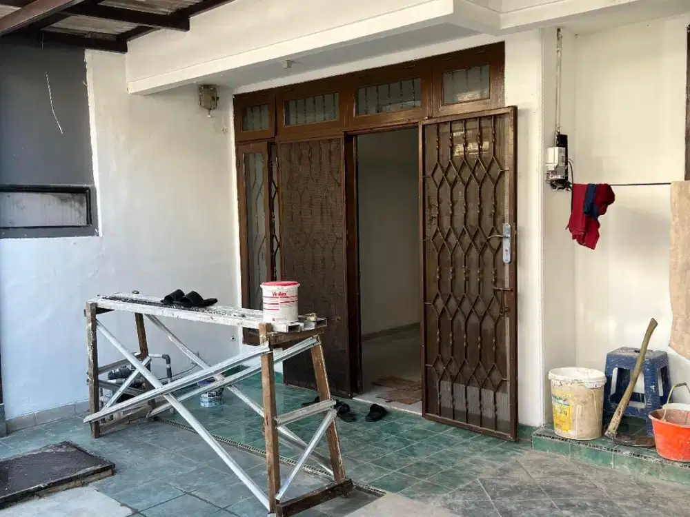 Dijual Murah Rumah 2 Lantai Di Perumahan Taman Palem Lestari Jakarta Barat Siap Huni