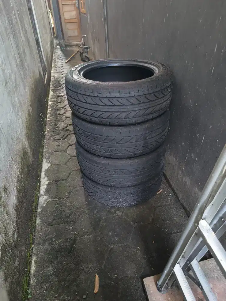 5 Ban GT Champiro Copotan Grand Livina 195/55/R16 Msh Bagus