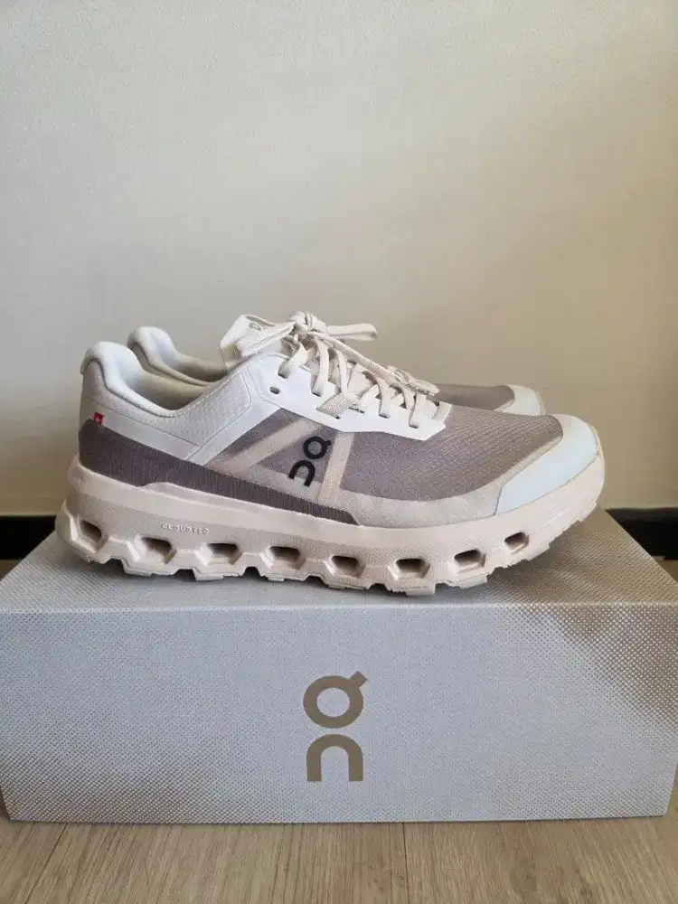 On Cloudvista 2 Shoes Sport Running Casual Sepatu Original 43