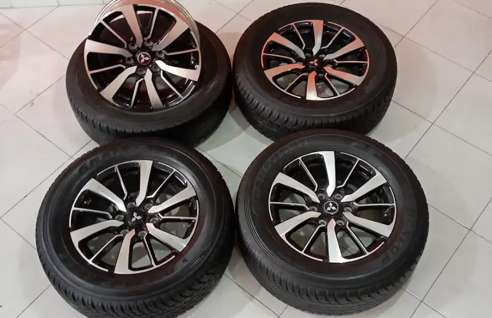 Velg original alnew Pajero