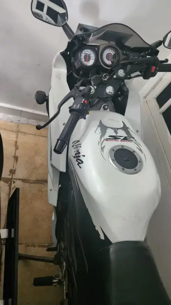 Di jual cepat ninja RR 2 tak