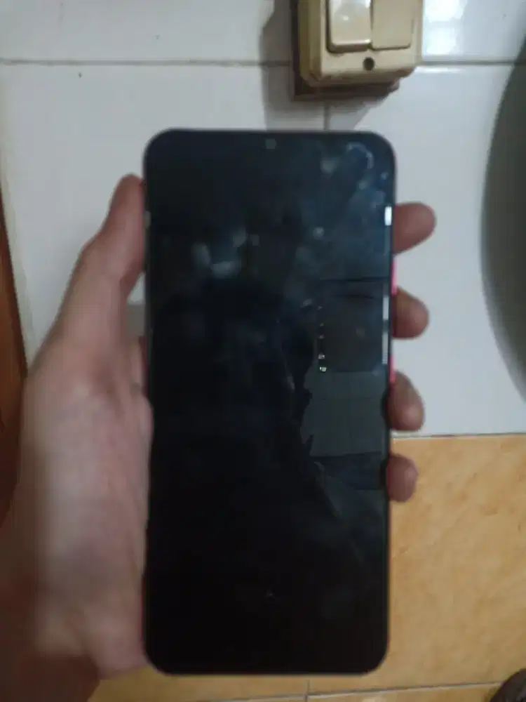 Realme C12 3/32 BU Hp only