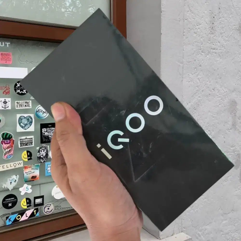 iQoo Z10R 5G 8GB/256GB Baru Segel Box Garansi Resmi