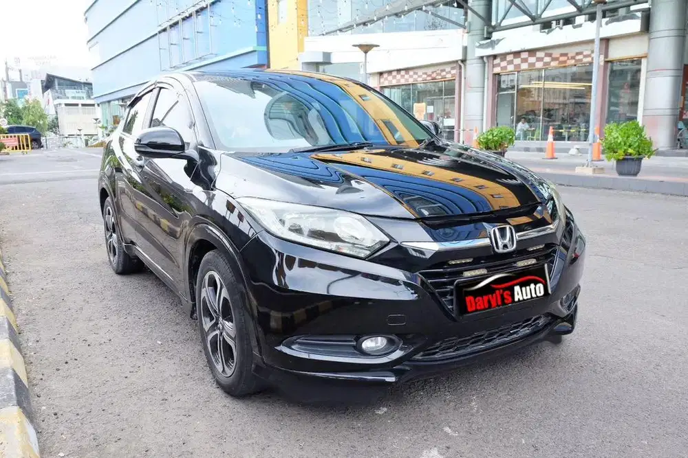 2017 Honda HRV 1.8 PRESTIGE mulus antik TDP 28jt Ganjil matic