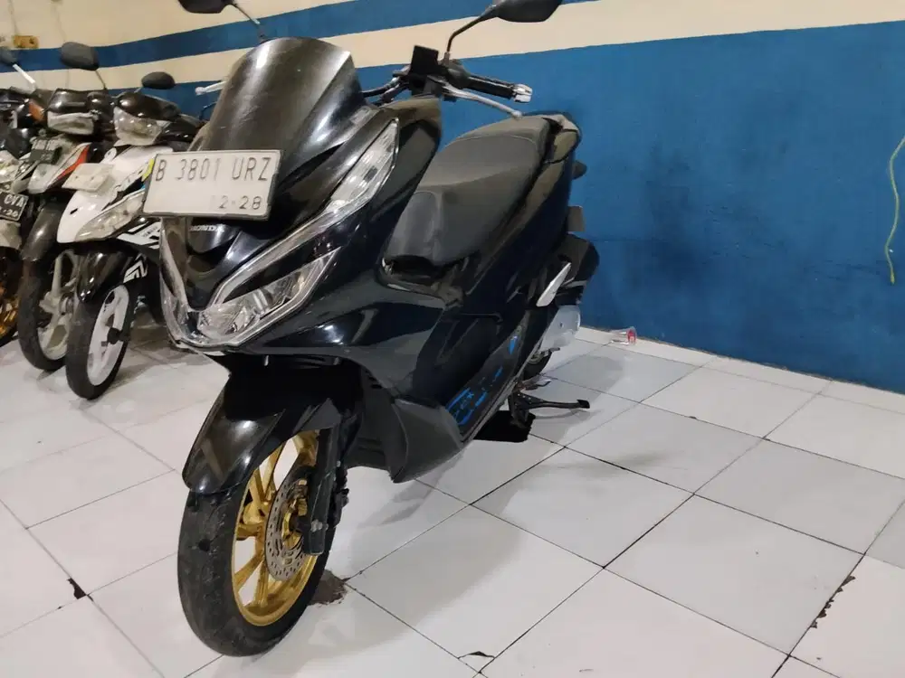 [DIJUAL CEPAT] Honda vcx 2018 full orisinil